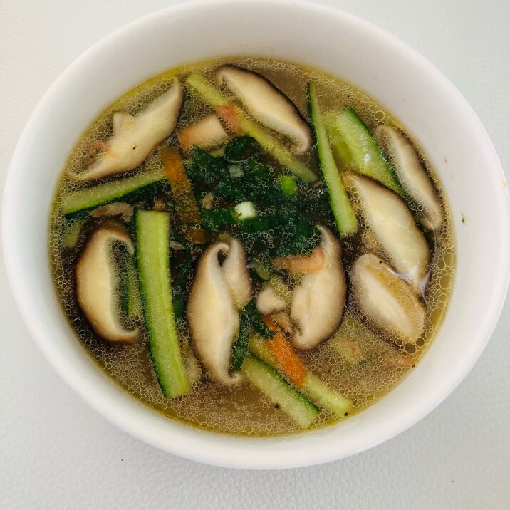 きゅうりとザーサイの中華スープ レシピ 作り方 By おとちゃんさん 楽天レシピ きゅうりとザーサイの中華スープ レシピ 作り方 By おとちゃんさん 楽天レシピ